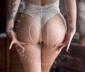 Toronto Escort Abby  DD Adult Entertainer in Canada, Female Adult Service Provider, Canadian Escort and Companion.