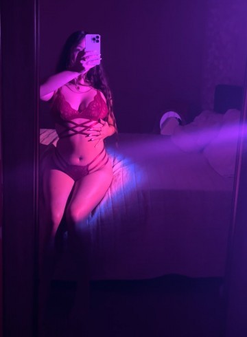 Toronto Escort Miajames179 Adult Entertainer in Canada, Female Adult Service Provider, American Escort and Companion.